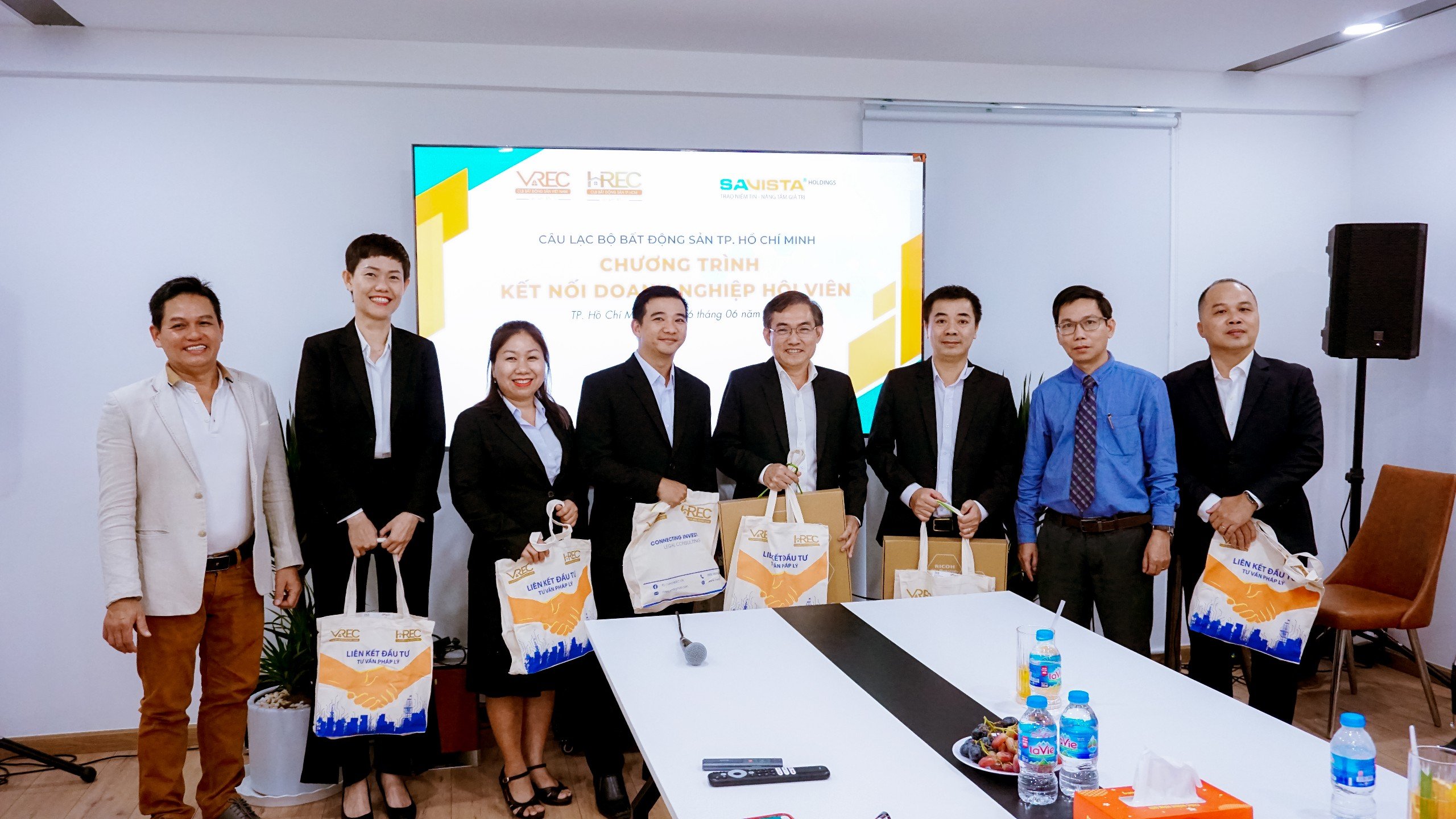 vrec-hrec-ket-noi-doanh-nghiep-hoi-vien-savista