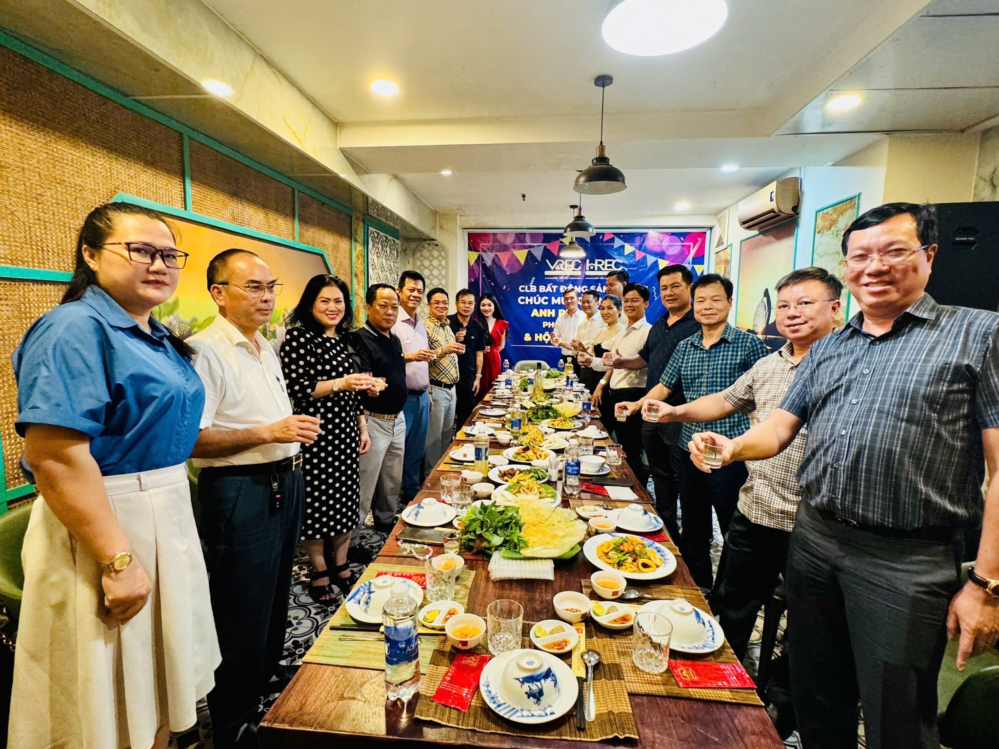 HỌP MẶT GIAO LƯU VREC & HREC CHÚC MỪNG SINH NHẬT HỘI VIÊN THÁNG 10