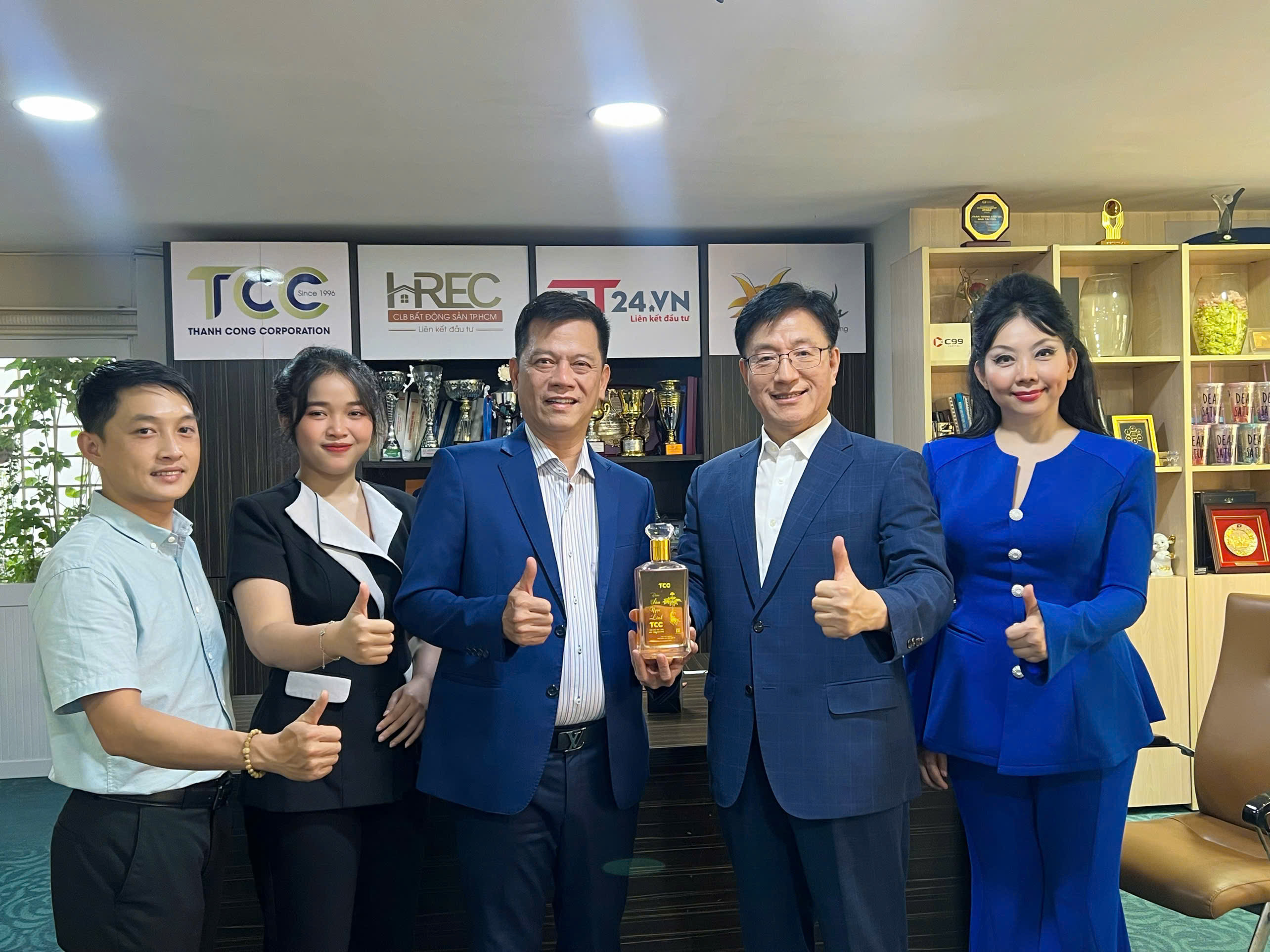 HỢP TÁC CHIẾN LƯỢC GIỮA CLB BẤT ĐỘNG SẢN TP.HCM VÀ CICON ASEAN 5+