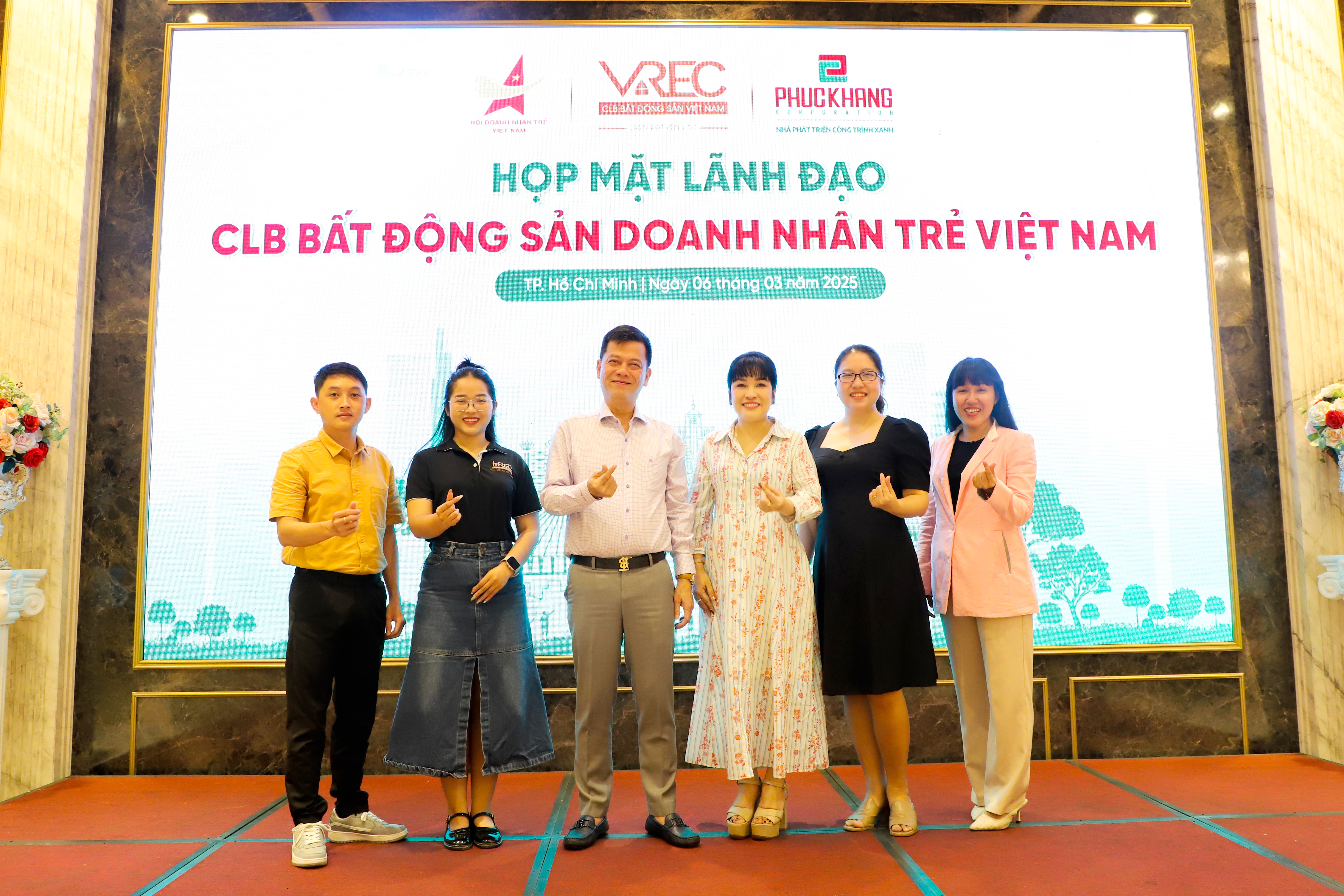 HỌP MẶT LÃNH ĐẠO HỘI DOANH NHÂN TRẺ VIỆT NAM VÀ CLB BẤT ĐỘNG SẢN VIỆT NAM