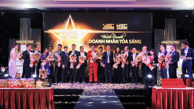 Đêm tỏa sáng 2020 VREC & HREC: Đượm tình doanh nhân