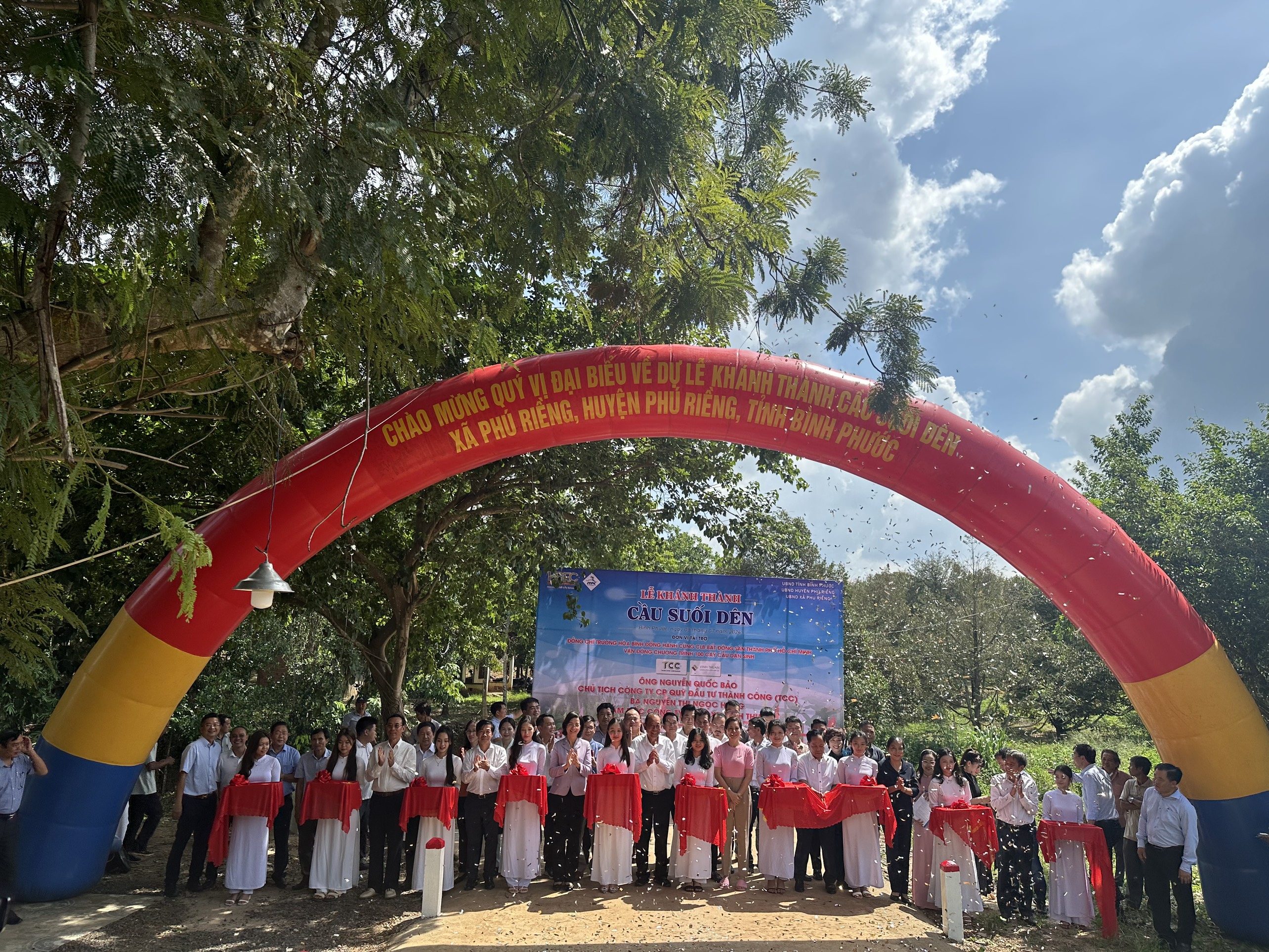 KHÁNH THÀNH CẦU SUỐI DÊN TỈNH BÌNH PHƯỚC KINH PHÍ XÂY DỰNG GẦN 2 TỶ ĐỒNG