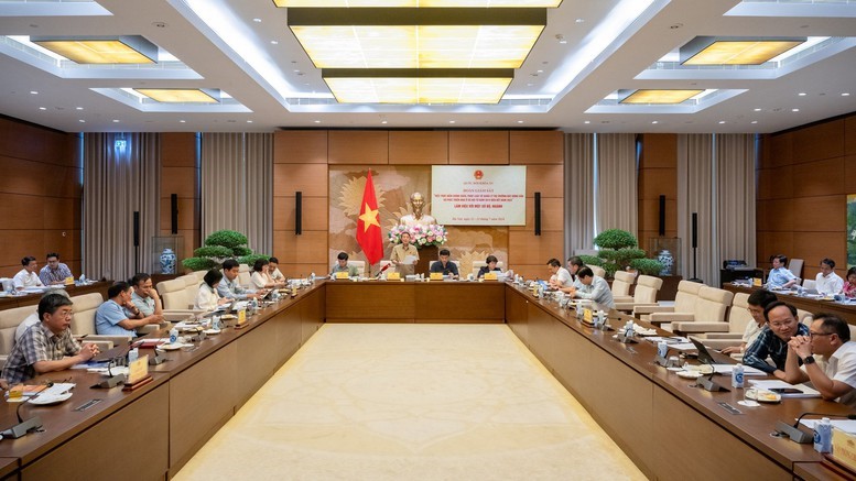 GIÁ BẤT ĐỘNG SẢN ĐÃ VƯỢT XA GIÁ TRỊ THỰC, KHÔNG PHÙ HỢP VỚI KHẢ NĂNG CỦA NGƯỜI DÂN